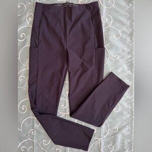 Athleta Wander Slim straight leg ankle pant size 4 navy blue EUC